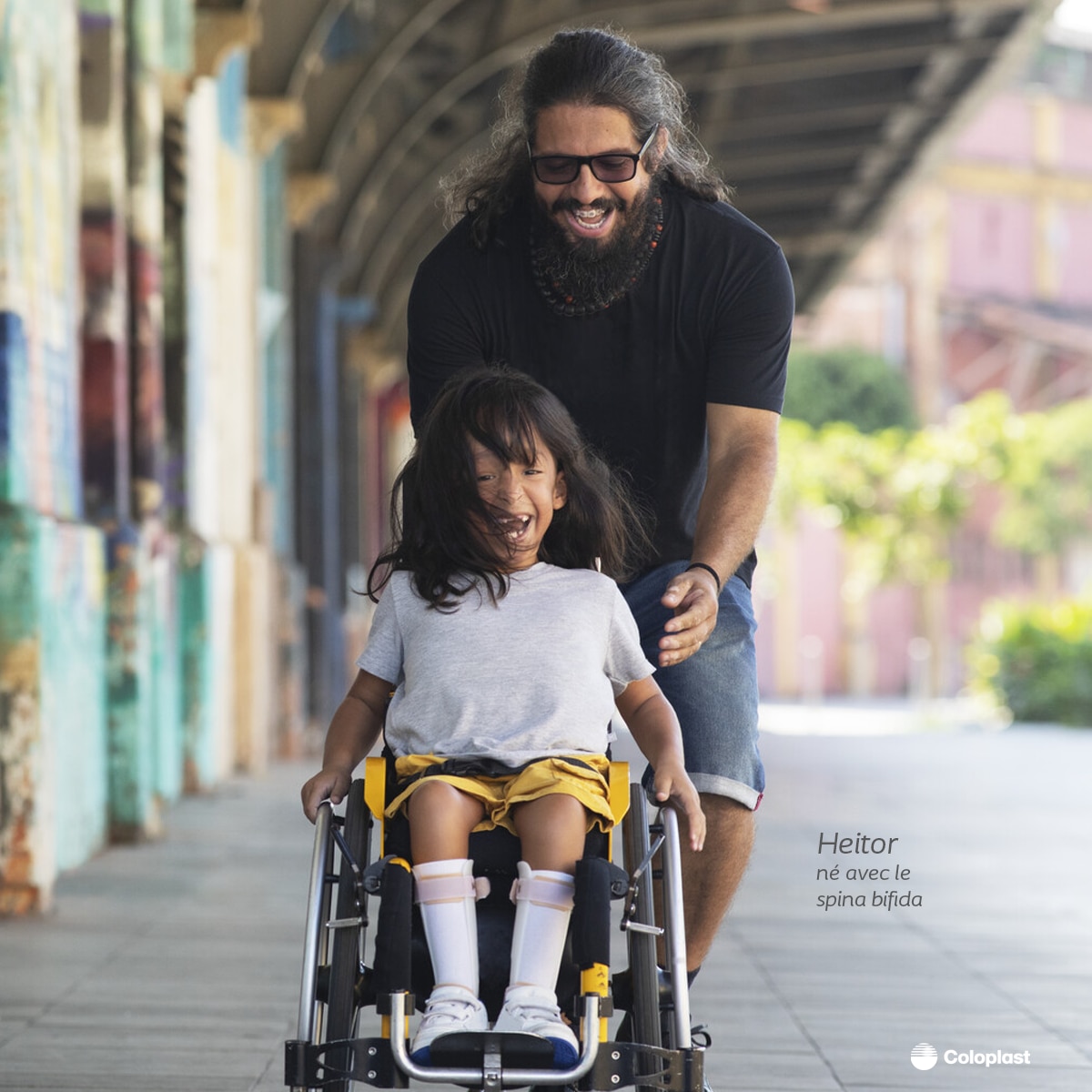 Voici Heitor, né avec un spina bifida